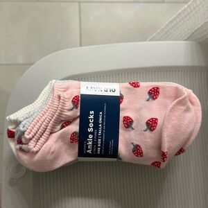 Old Navy Ankle Sock Set - 6 Pairs